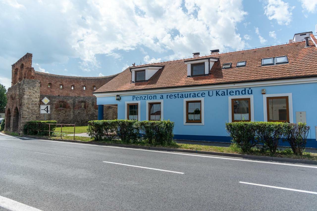 Penzion A Restaurace U Kalendu Strážnice Zewnętrze zdjęcie